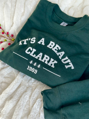 Embroidered "Its a Beaut Clark" forest green - Sweatshirt